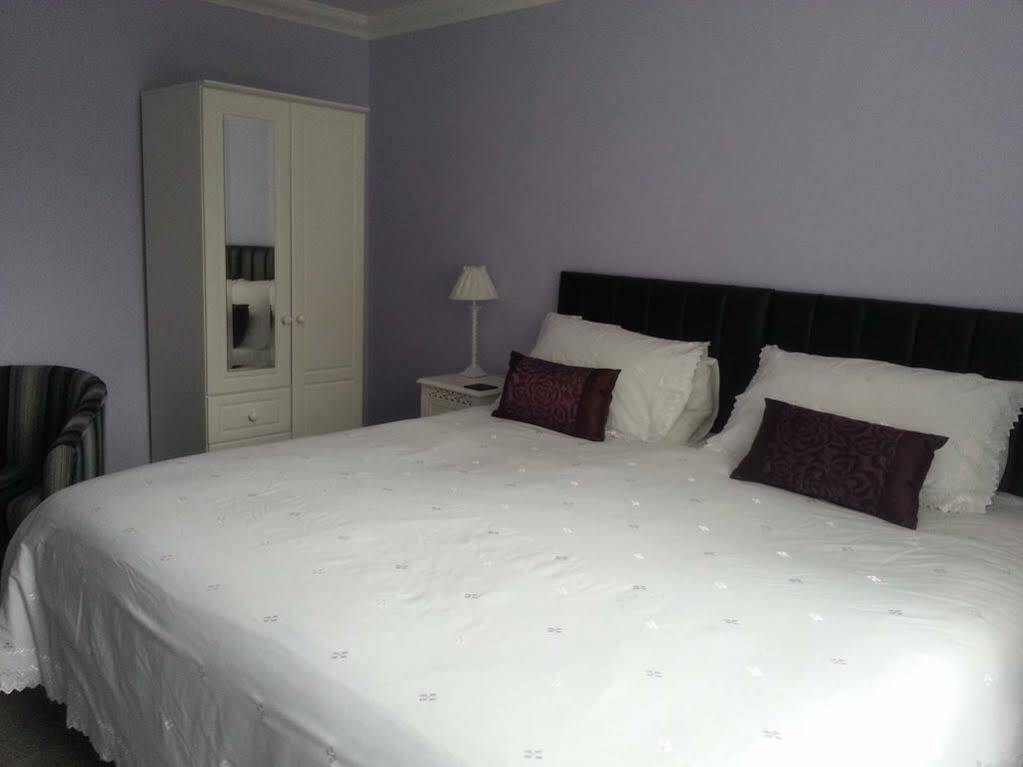 Acer Lodge Bed & Breakfast Mundford Luaran gambar